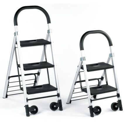 2 x Treads,  Platform Step Ladder